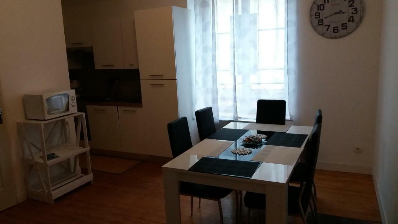 Appartement Taiko La Flèche Esterno foto